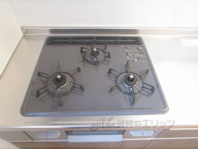 キッチン　コンロ