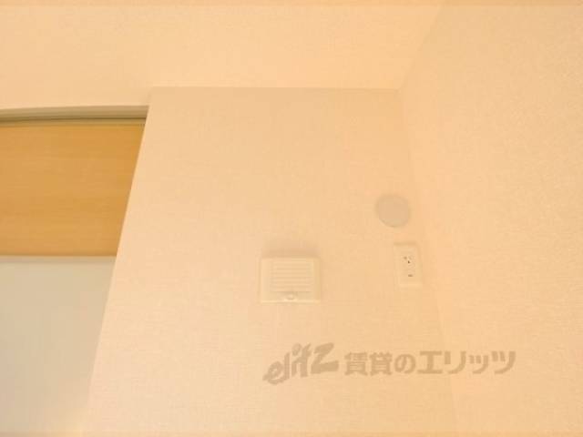 エアコン　設置場所