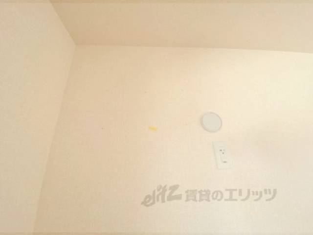 エアコン　設置場所