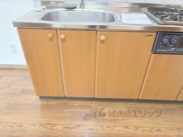 キッチン　収納