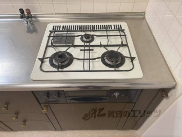 キッチン　コンロ