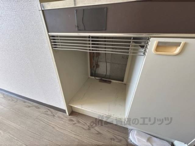 冷蔵庫置場
