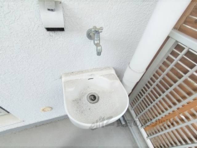 ベランダ　水道