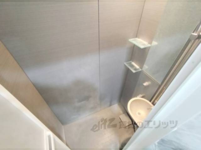 風呂　シャワールーム