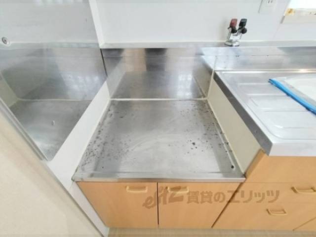 キッチン　コンロ置場