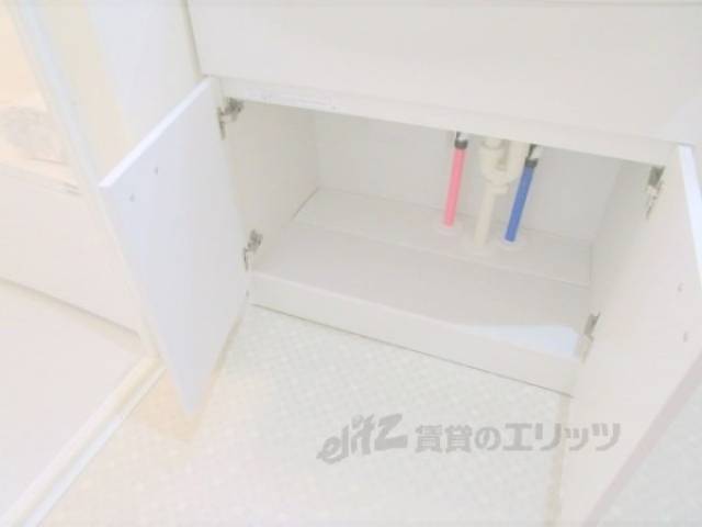 洗面所　収納