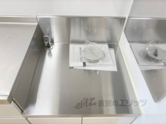 キッチン　コンロ置き場
