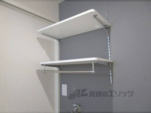 洗濯機置場　上棚