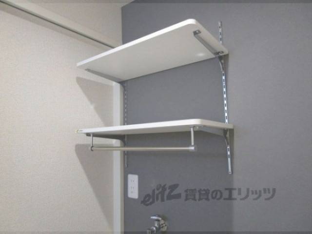 洗濯機置場　上棚