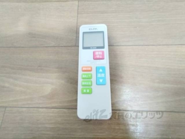 エアコン　リモコン