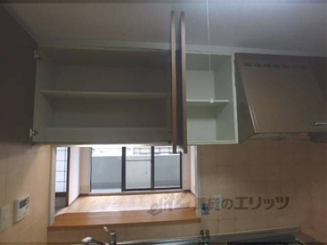 キッチン　収納
