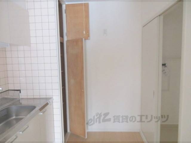 冷蔵庫置場