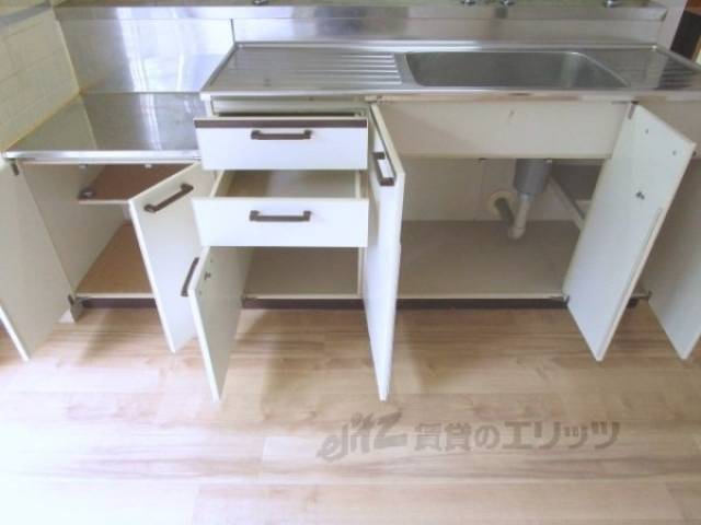 キッチン　収納