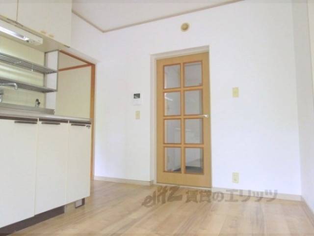 キッチン　ダイニング