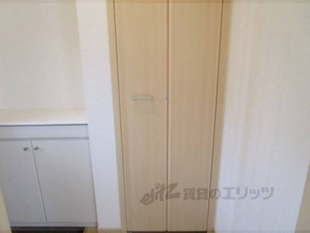 玄関　収納