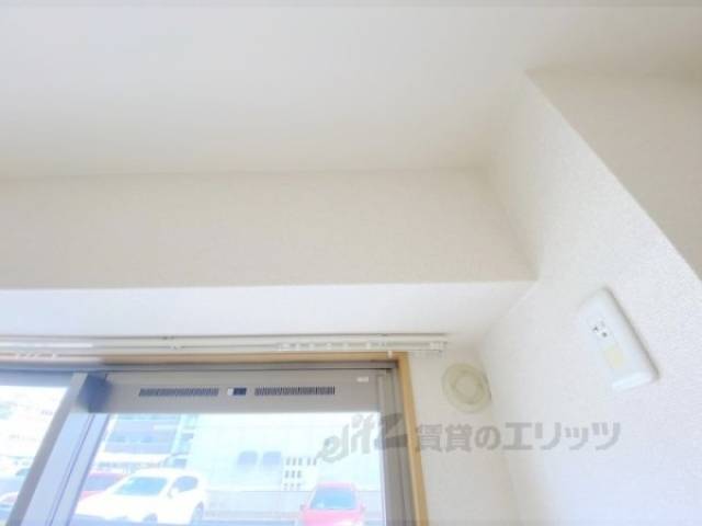 エアコン　設置場所