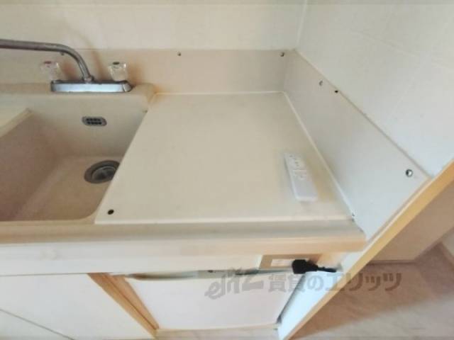 キッチン　コンロ置場