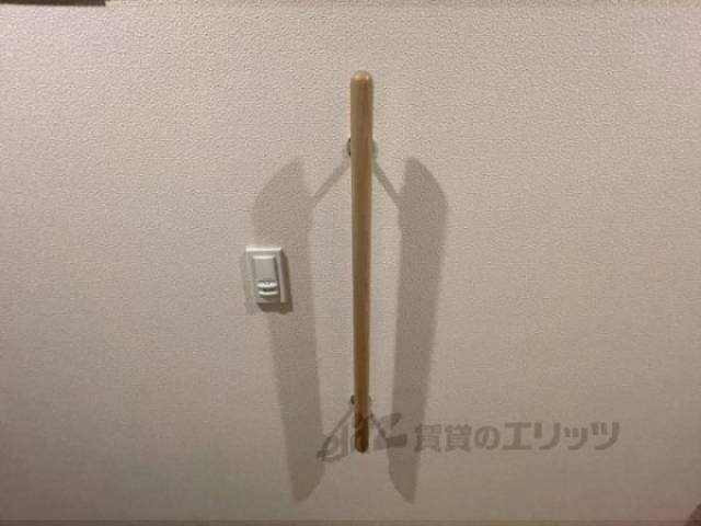 玄関　手すり