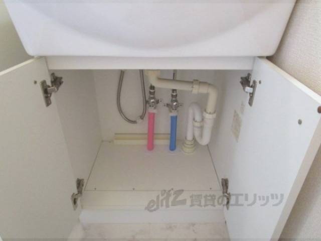 洗面所　収納