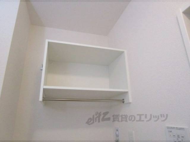 洗濯機置場　上棚