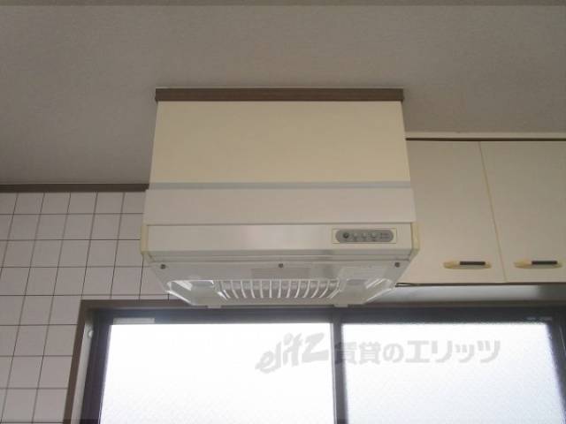 キッチン　換気扇