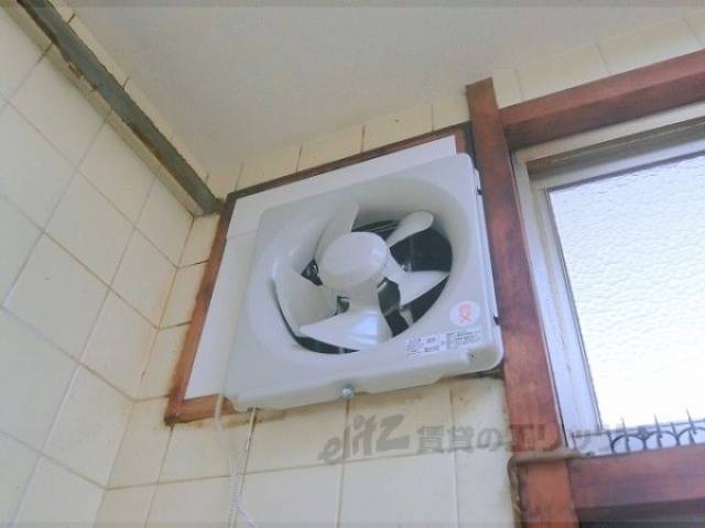 キッチン　換気扇