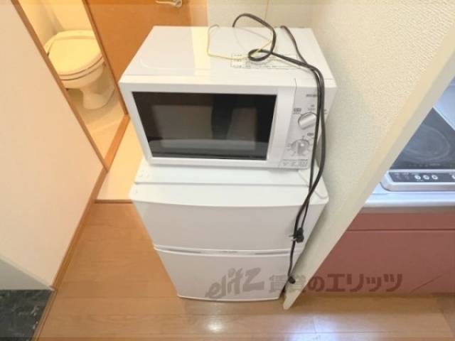 冷蔵庫置場　冷蔵庫・電子レンジ
