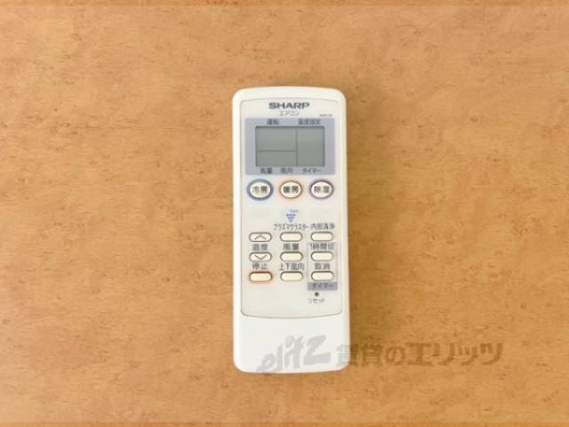 エアコン　リモコン