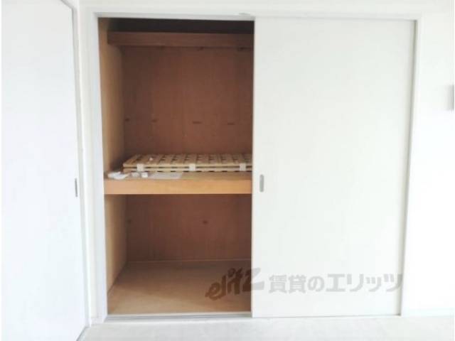 リビング　収納