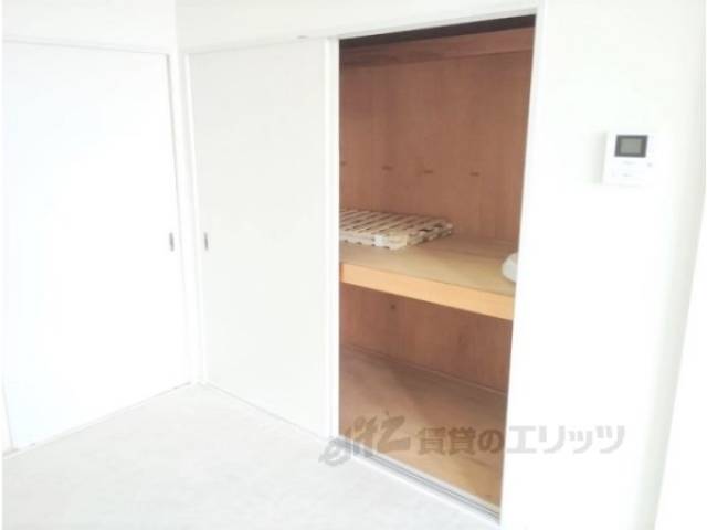 リビング　収納