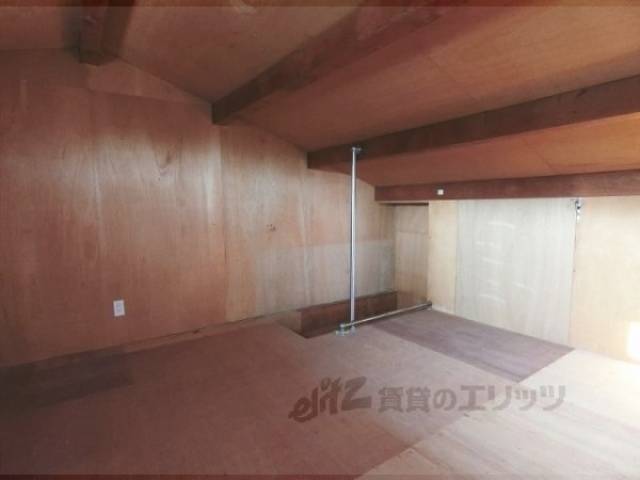 天井収納