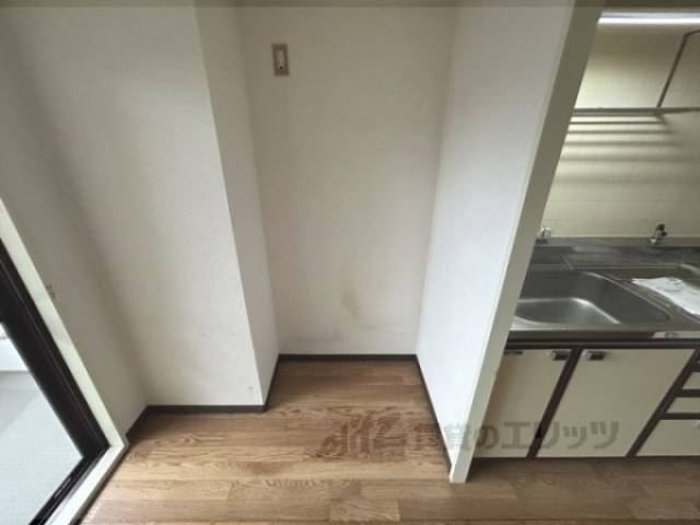 冷蔵庫置場