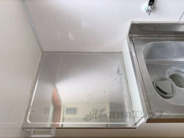 キッチン　コンロ置き場