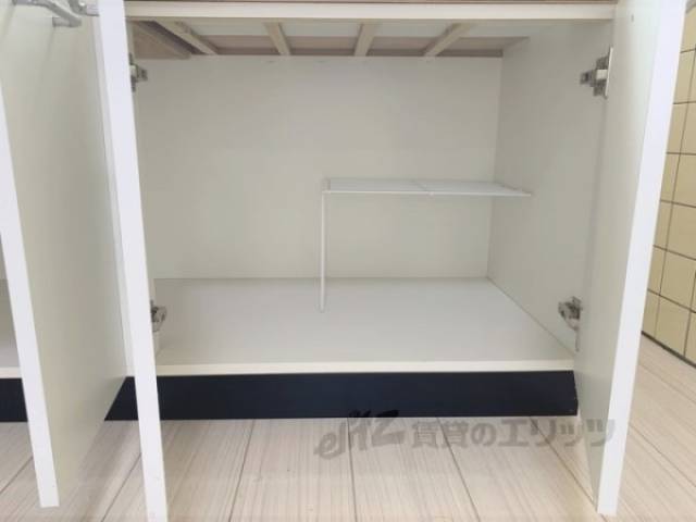 キッチン　収納