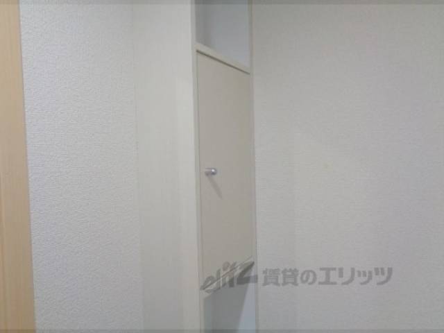 トイレ　収納