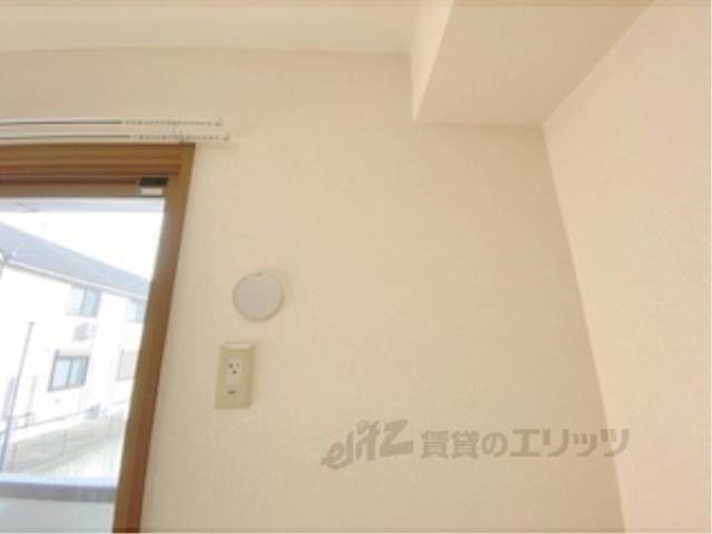 エアコン　設置場所