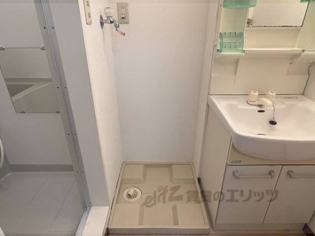 洗濯機置場　ガス漏れ警報器