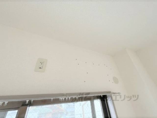 エアコン　設置場所