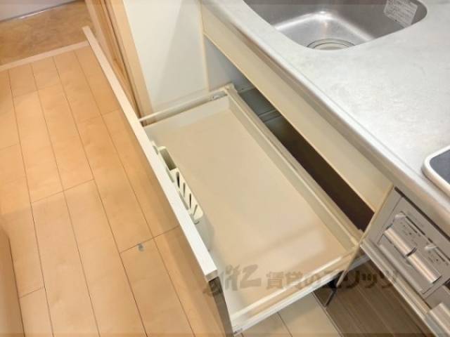 キッチン　収納