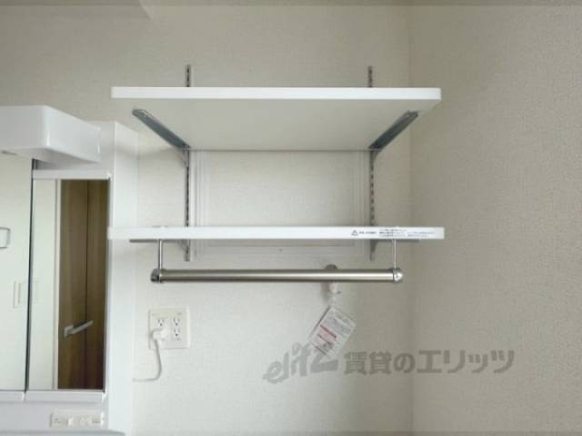 洗濯機置場　棚