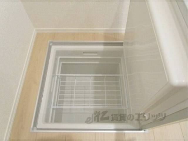 キッチン　床下収納