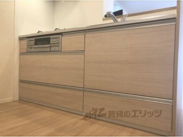 キッチン　下部収納