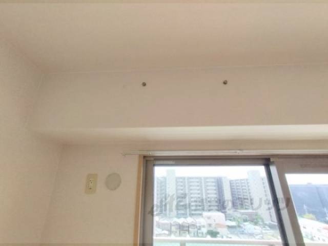 エアコン　設置場所
