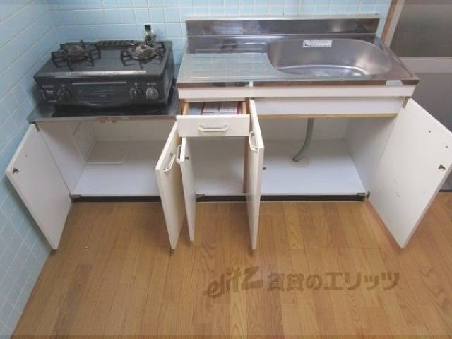 キッチン　収納