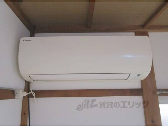 エアコン　1階和室