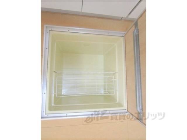 キッチン　床下収納