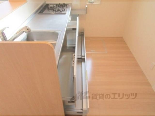 キッチン　下部収納