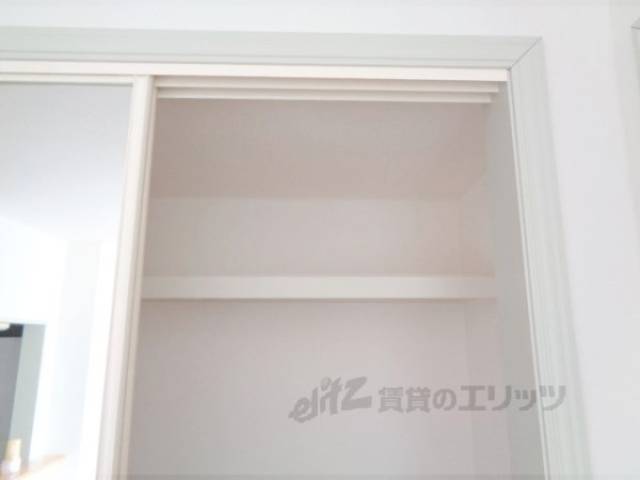 リビング　収納