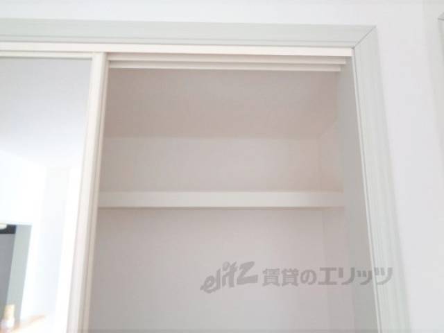 リビング　収納