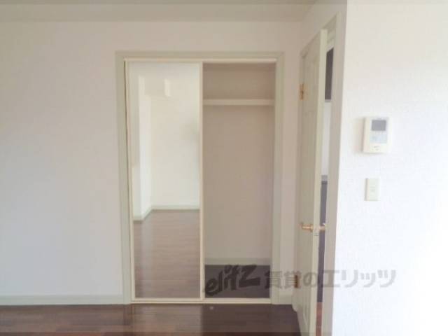 リビング　収納